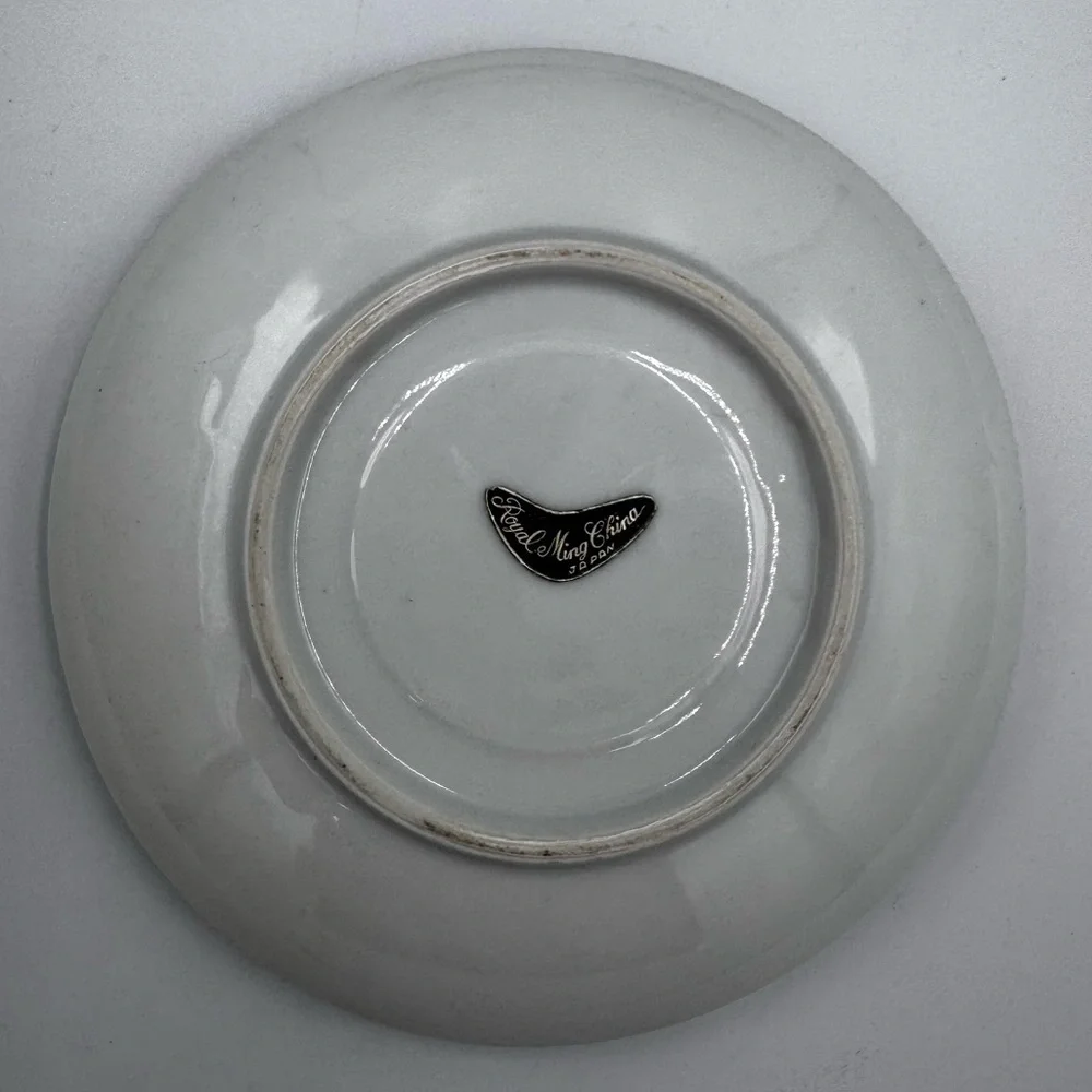 Vintage Royal Ming China RMI Maple Leaf Pattern Cups & Saucers